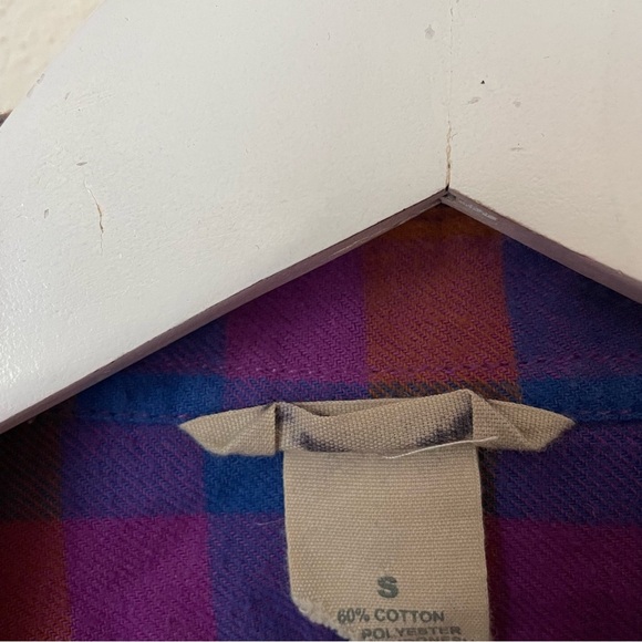 Duluth Trading Co. Free Swing Plaid Flannel Button-Up Shirt Women’s Small - Picture 3 of 5